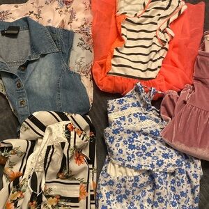 Assorted girls Clothing Bundle